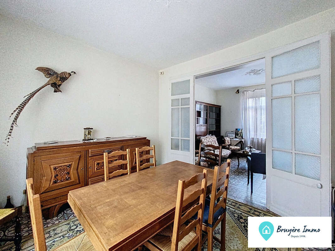 Maison à AULNOYE-AYMERIES