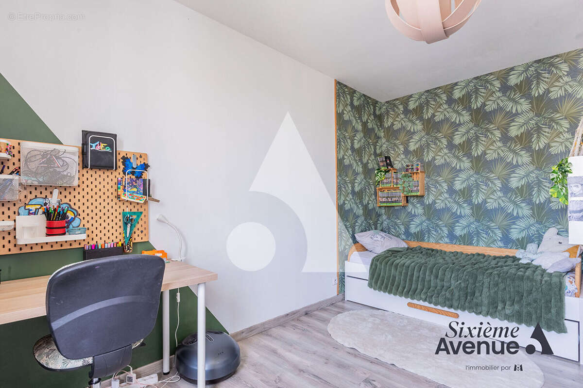 Maison 5 Chambres Saint Germain Les Arpajon 147 m² - photo 10