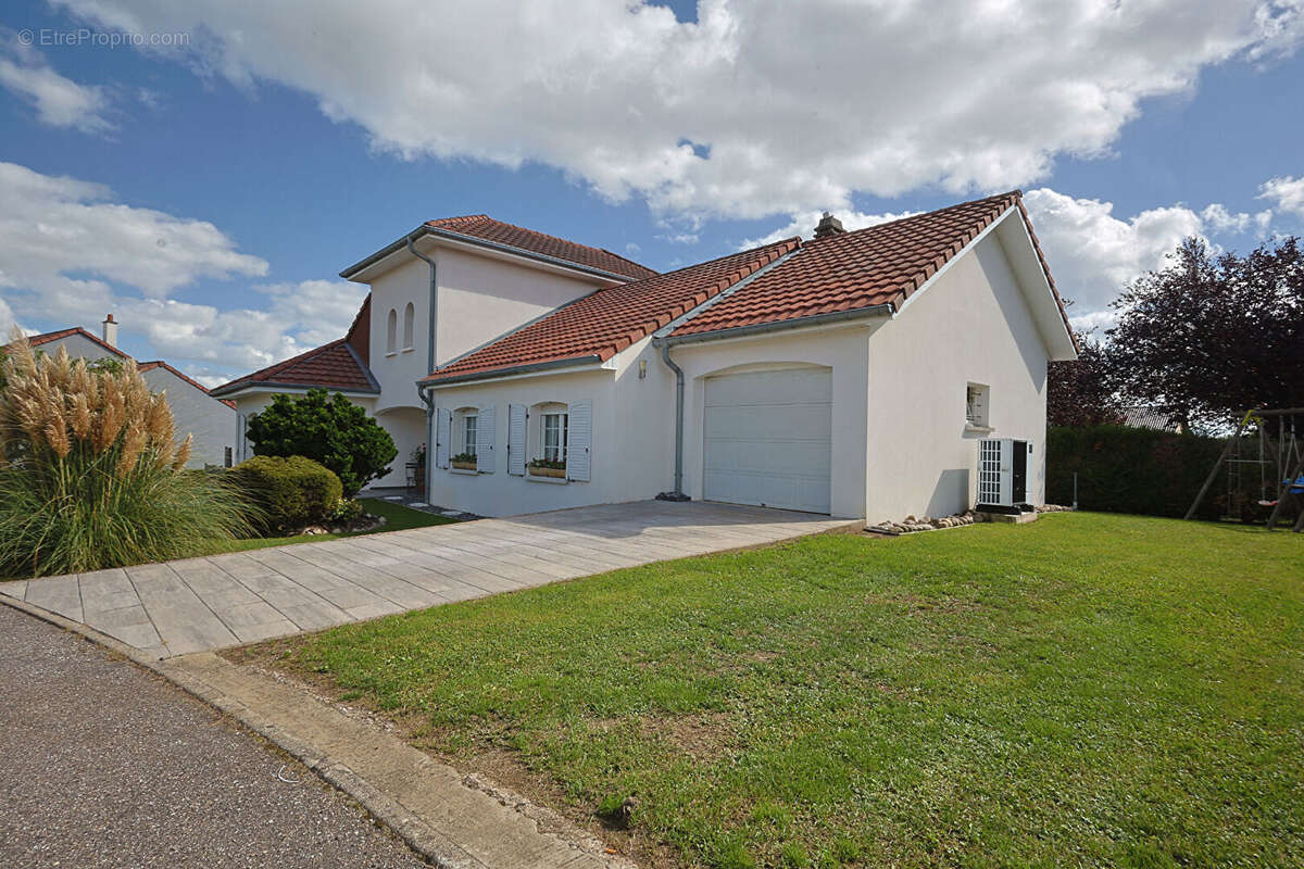 Maison à FOLSCHVILLER