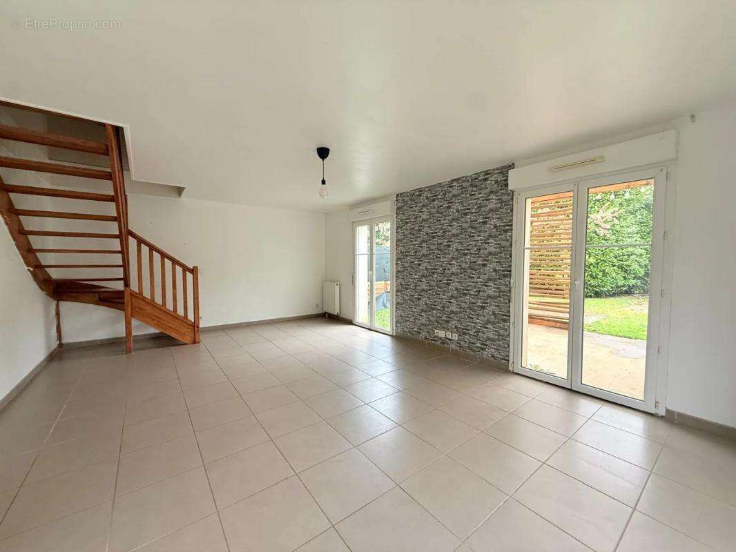 Maison à ANGERVILLE