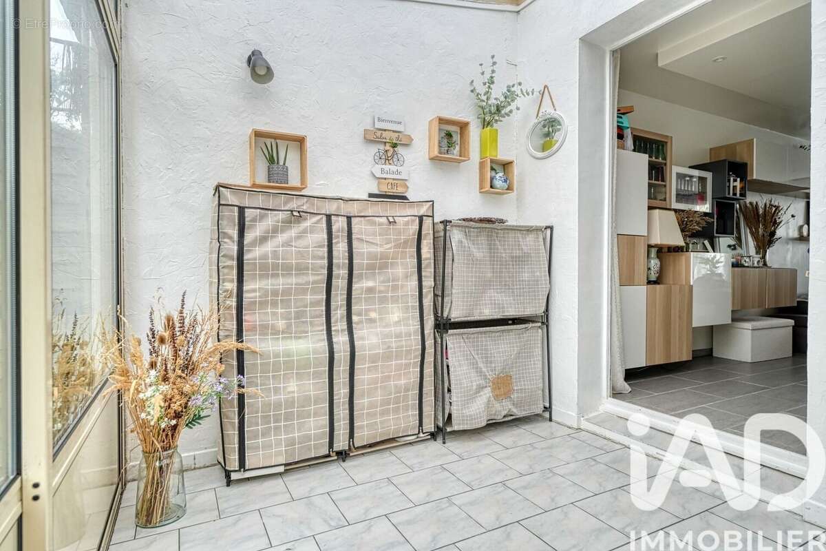 Photo 4 - Maison à VILLETANEUSE