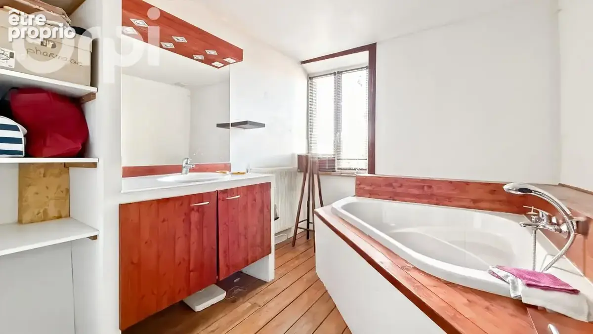  maison en pierres – 148 m² – terrasse & jardin – saint-sylvestre - photo 11