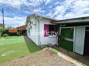 Maison à BRAS-PANON