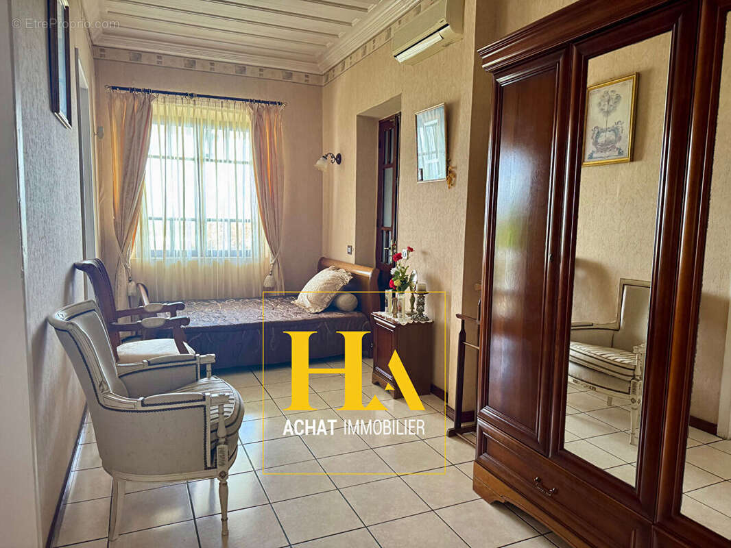 Maison à SAINT-DENIS