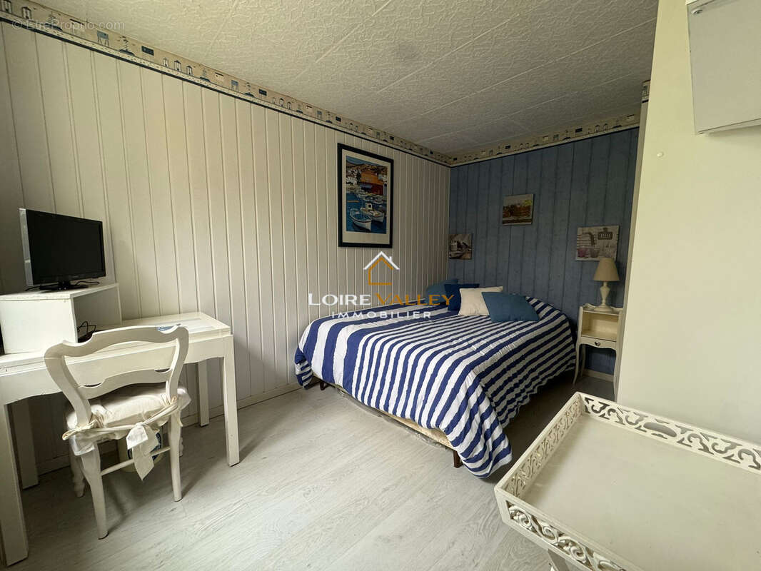 Saint Mathurin sur Loire. Charmante maison de plain pied - photo 9