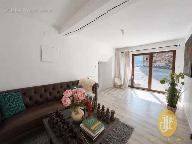 Maison en très bon été à  15 minutes à pied de la gare - photo 6