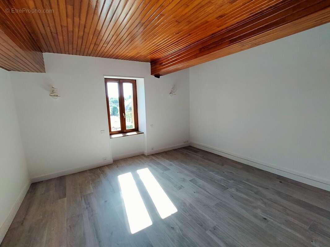 maison Averton chambre - Maison à AVERTON