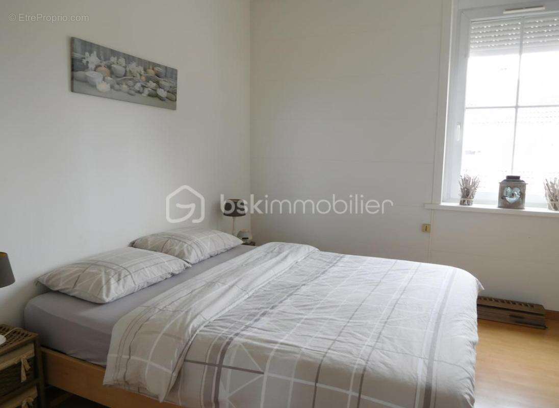 Maison 4 pièces à vendre à Comines – 82 m² – 3 chambres – Extérieur – Idéal premier achat ou investissement - photo 7
