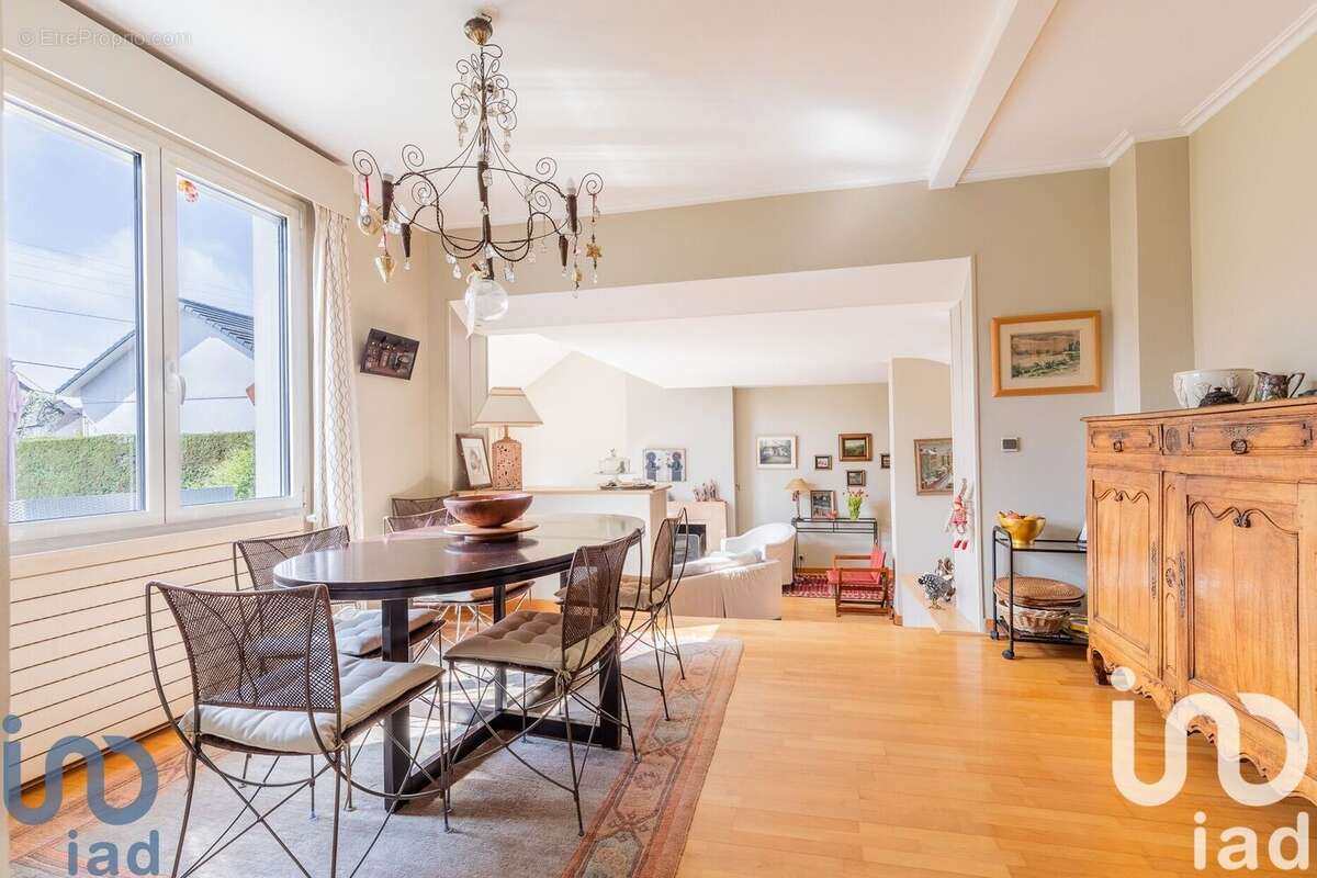 Photo 2 - Maison à VIRY-CHATILLON