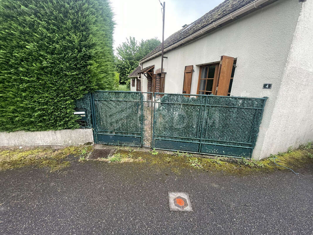 Maison à SAINT-FARGEAU