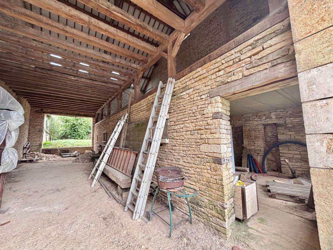 À Vendre – Dijon Nord, PICHANGES , Grange de caractère à réinventer - photo 14