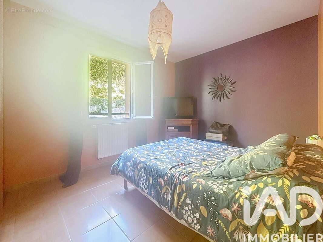 Photo 8 - Maison à COUZON-AU-MONT-D'OR