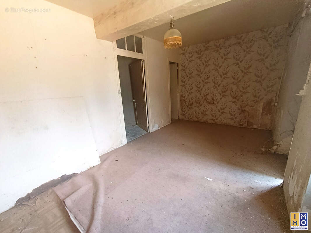 Maison 32 m² à Baugy  - photo 5