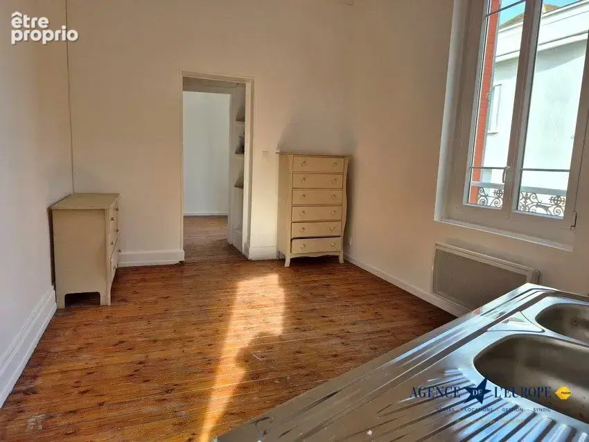 Appartement 34 m² à Vichy  - photo 3