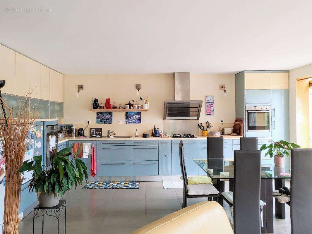 Maison à LA CRESSE