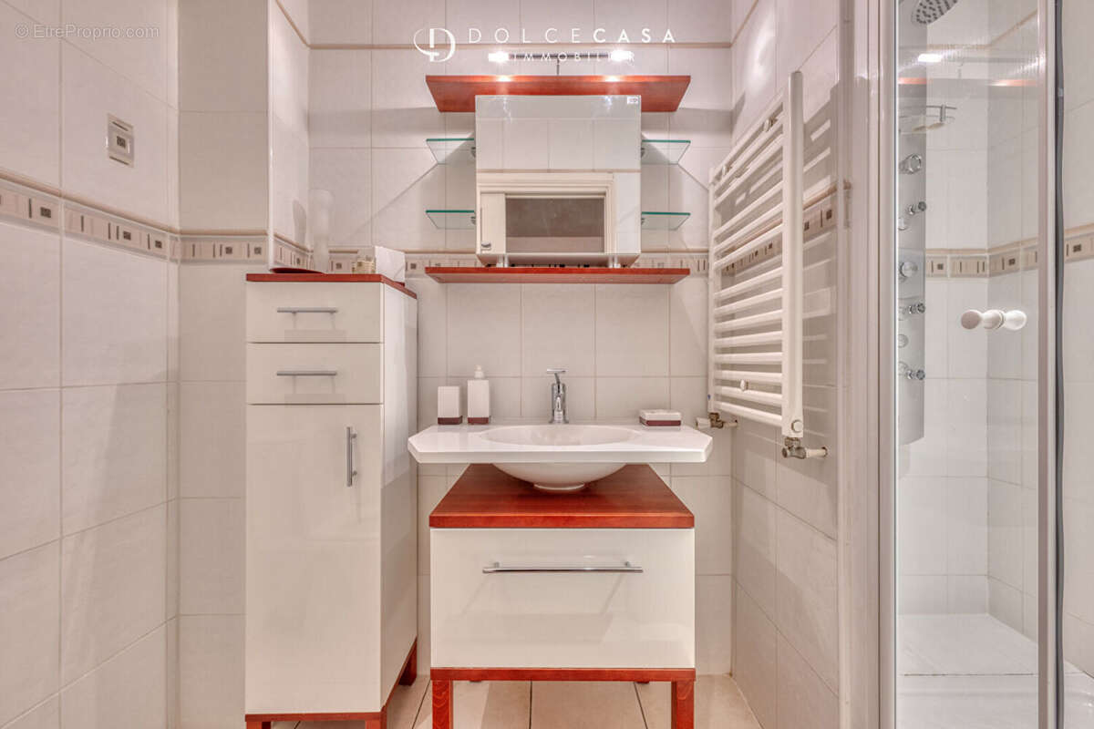 Appartement à NOGENT-SUR-MARNE