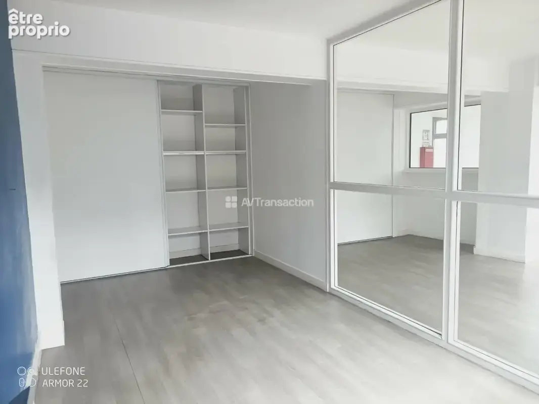 Commerce 62 m² à vendre à Chateauneuf-Du-Faou (29520) - photo 2