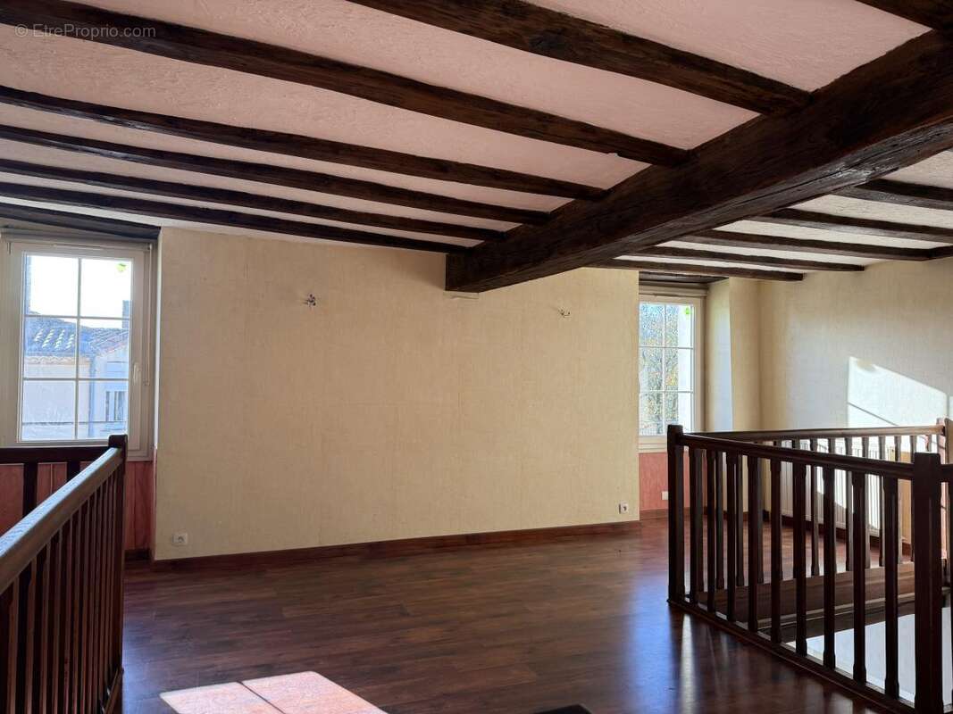 Appartement 260 m² à Beaupreau  - photo 4