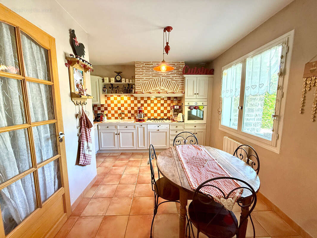 Maison à SAINT-DIDIER-SUR-CHALARONNE