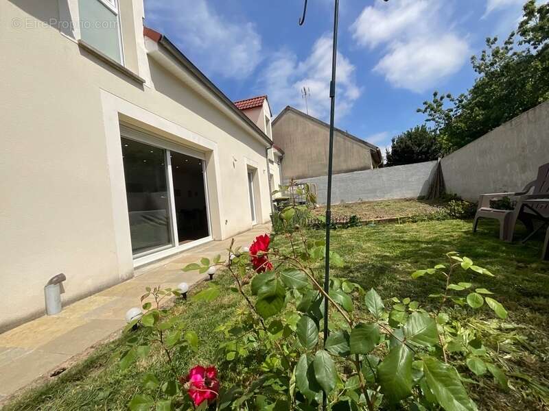 Maison à LUISANT