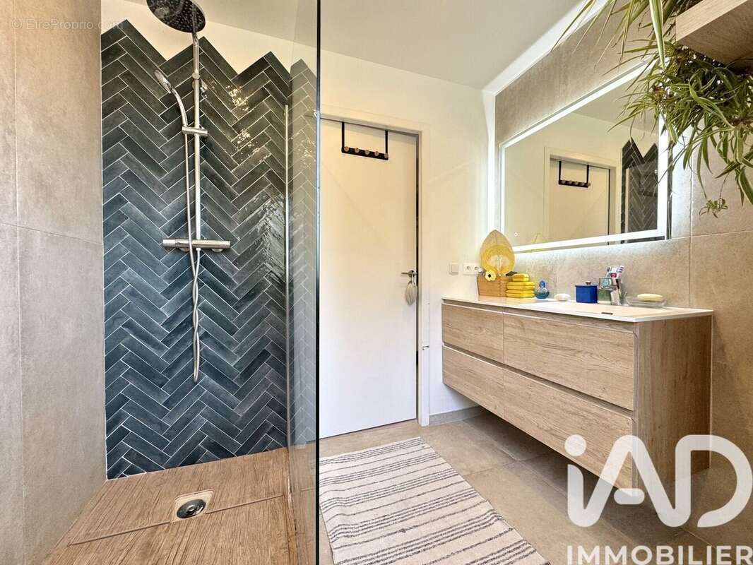 Appartement 47 m² à Bandol  - photo 8