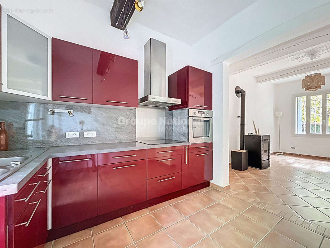 Maison à CHATEAURENARD