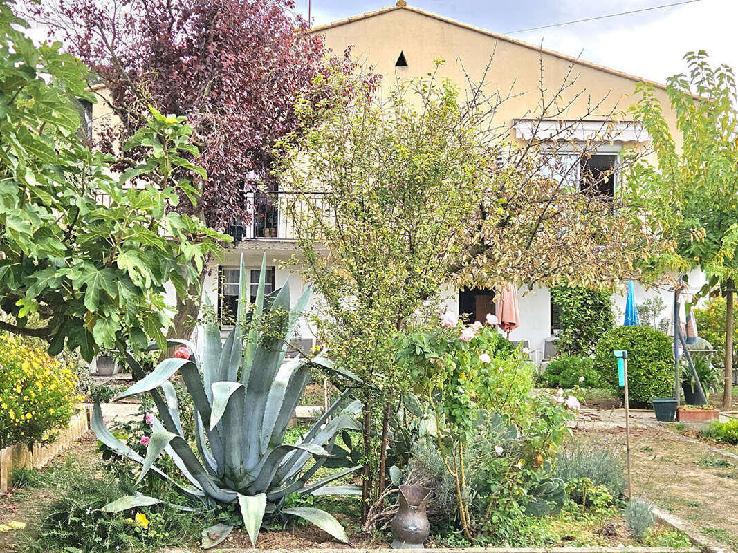 Maison à SAINT-HILAIRE