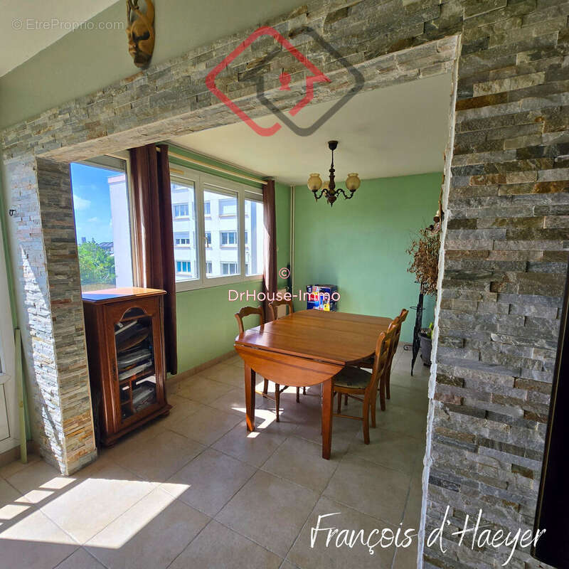 Appartement 72 m² à Greges  - photo 4