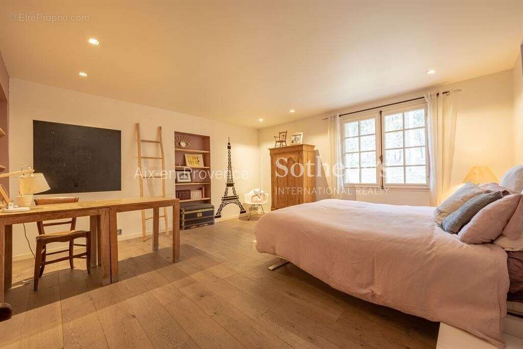 Maison à AIX-EN-PROVENCE