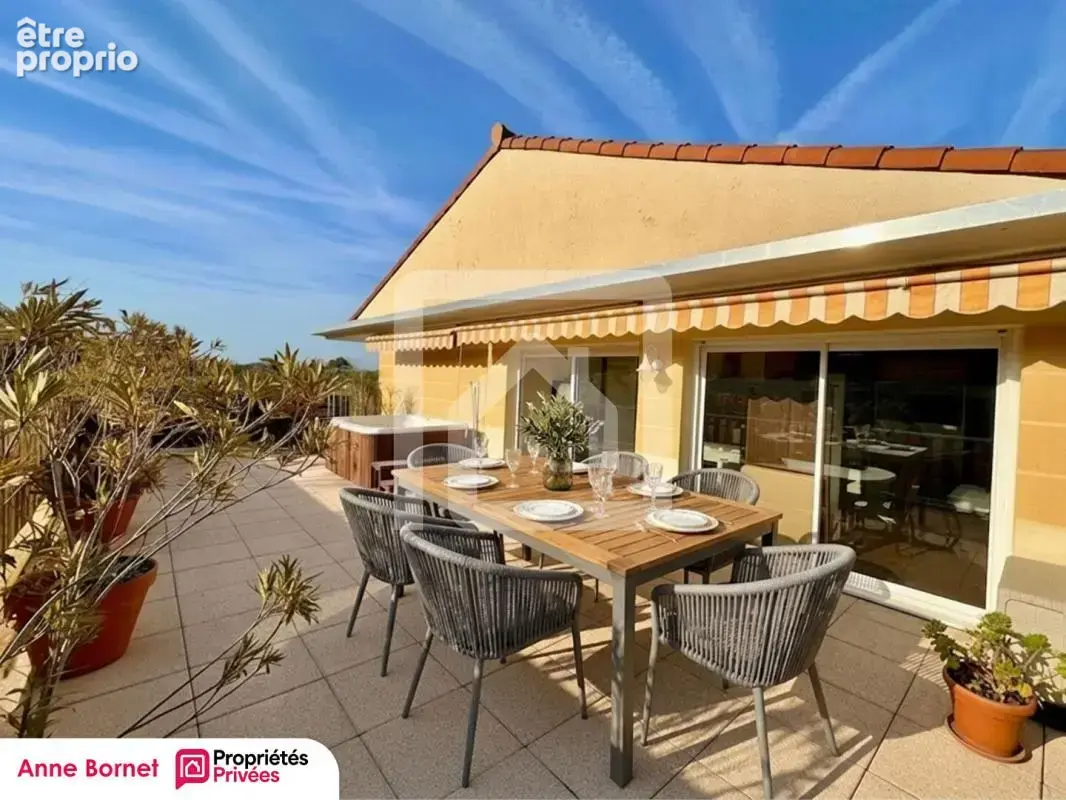 Appartement en toit-terrasse avec 48 m2 d'extérieur, double garage, cave - photo 2