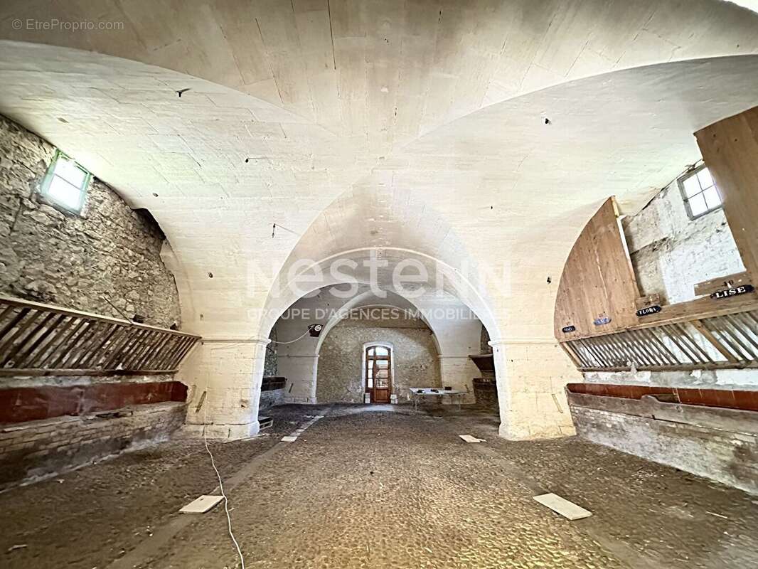 Maison à SAINT-MARTIN-DE-CRAU