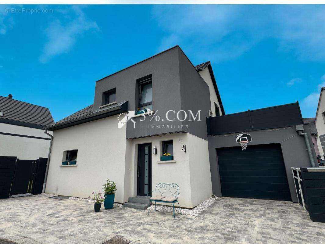 Maison à MOMMENHEIM