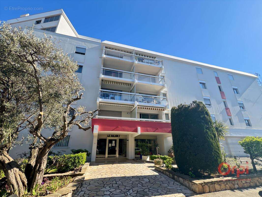 Appartement à FREJUS