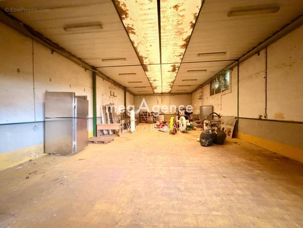 Commerce à CHAMPIGNY