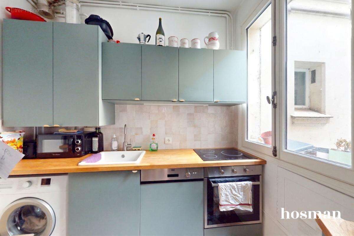 Appartement à PARIS-10E