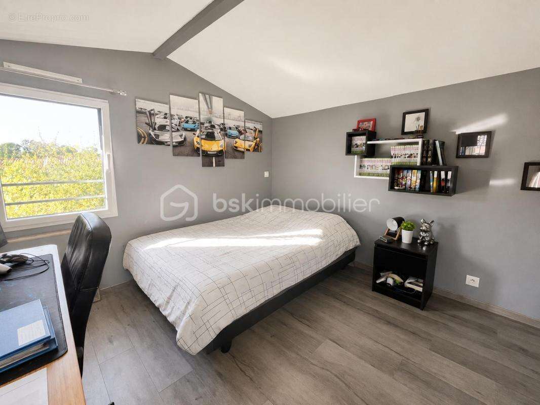 Maison de caractère rénovée – 180 m² – Piscine chauffée & Pool House - photo 15
