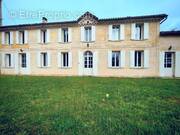 Maison à SAINT-EMILION