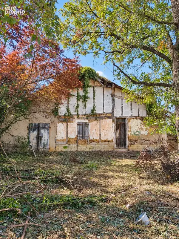 Laurède -Charme et authenticité   Ancienne maison à rénover sur terrain de 565 m2 - photo 3