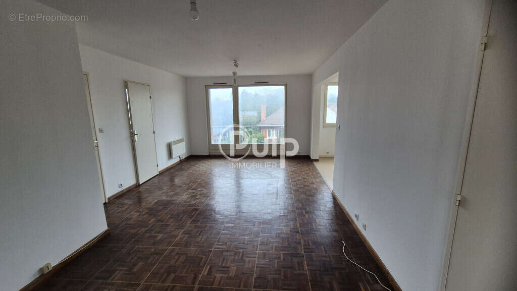 Appartement à SECLIN