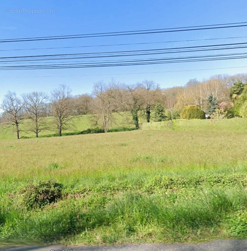 Terrain à LE FOUSSERET