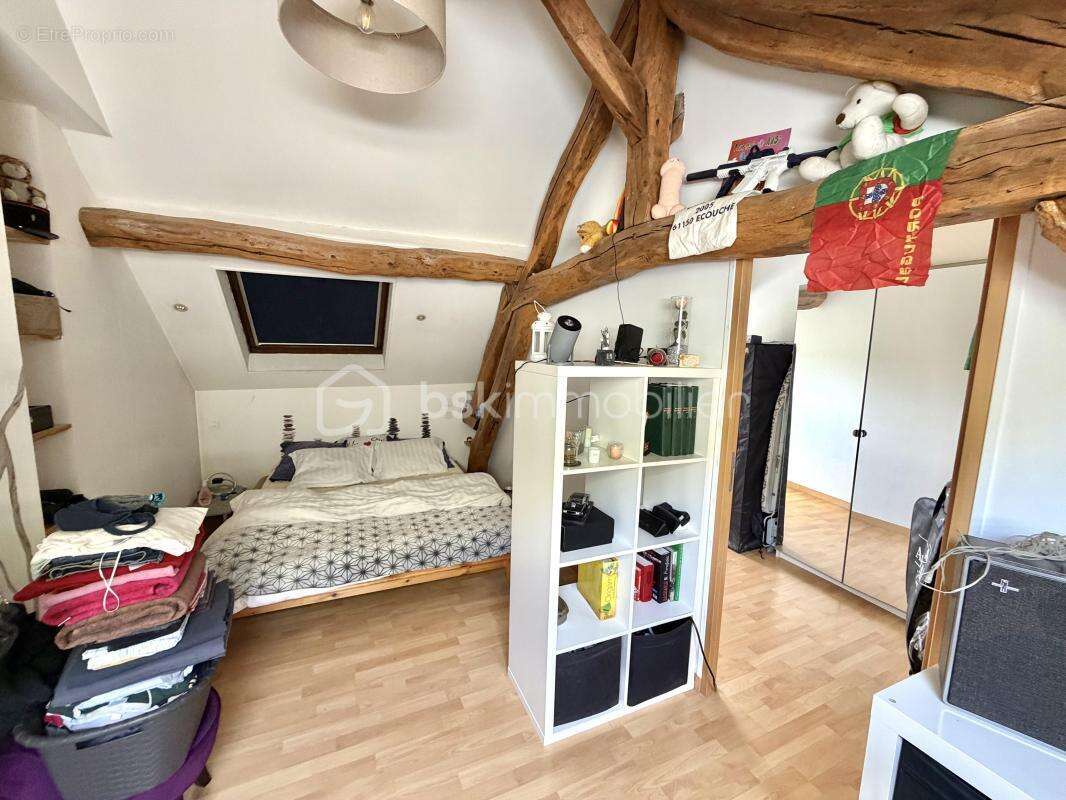 Maison à FRENEUSE