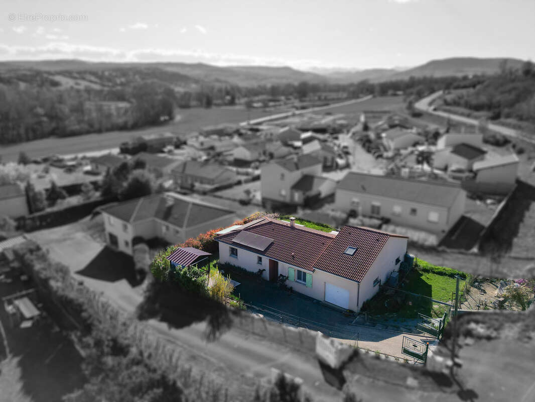 Autre à PERRIER