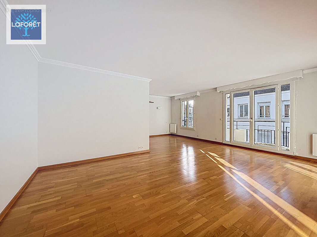 Appartement à L'ISLE-ADAM
