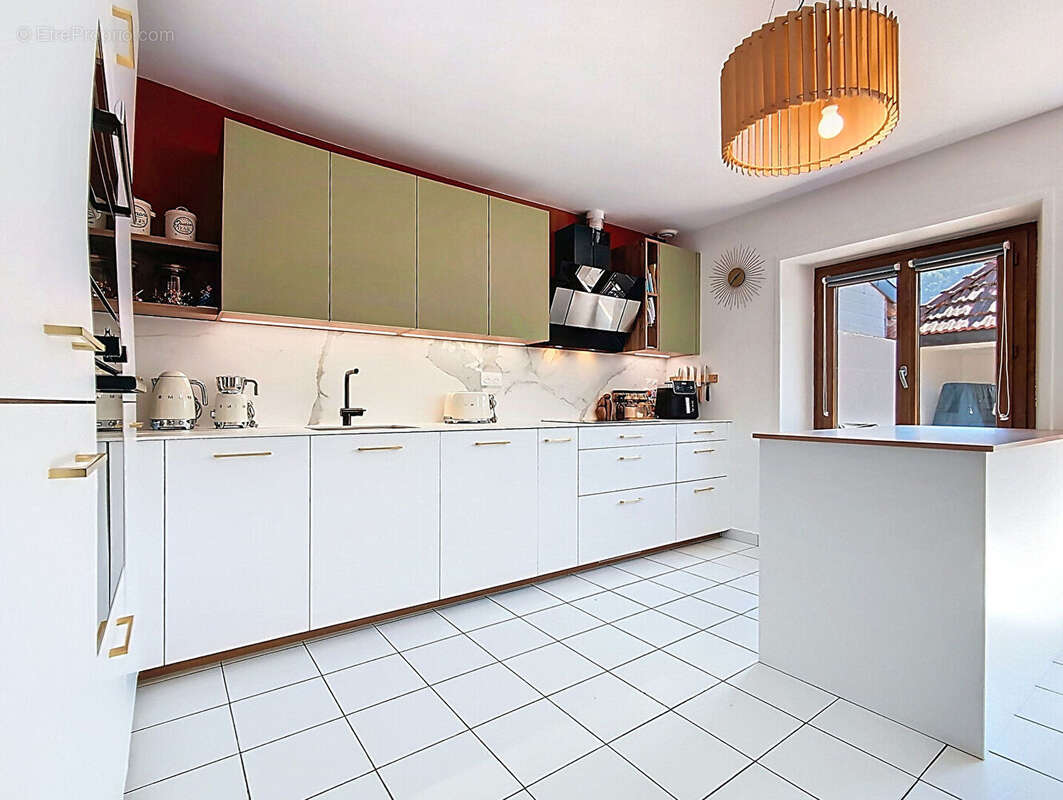 Appartement Duplex Bonneville 5 pièce(s) 148 m2 - photo 10