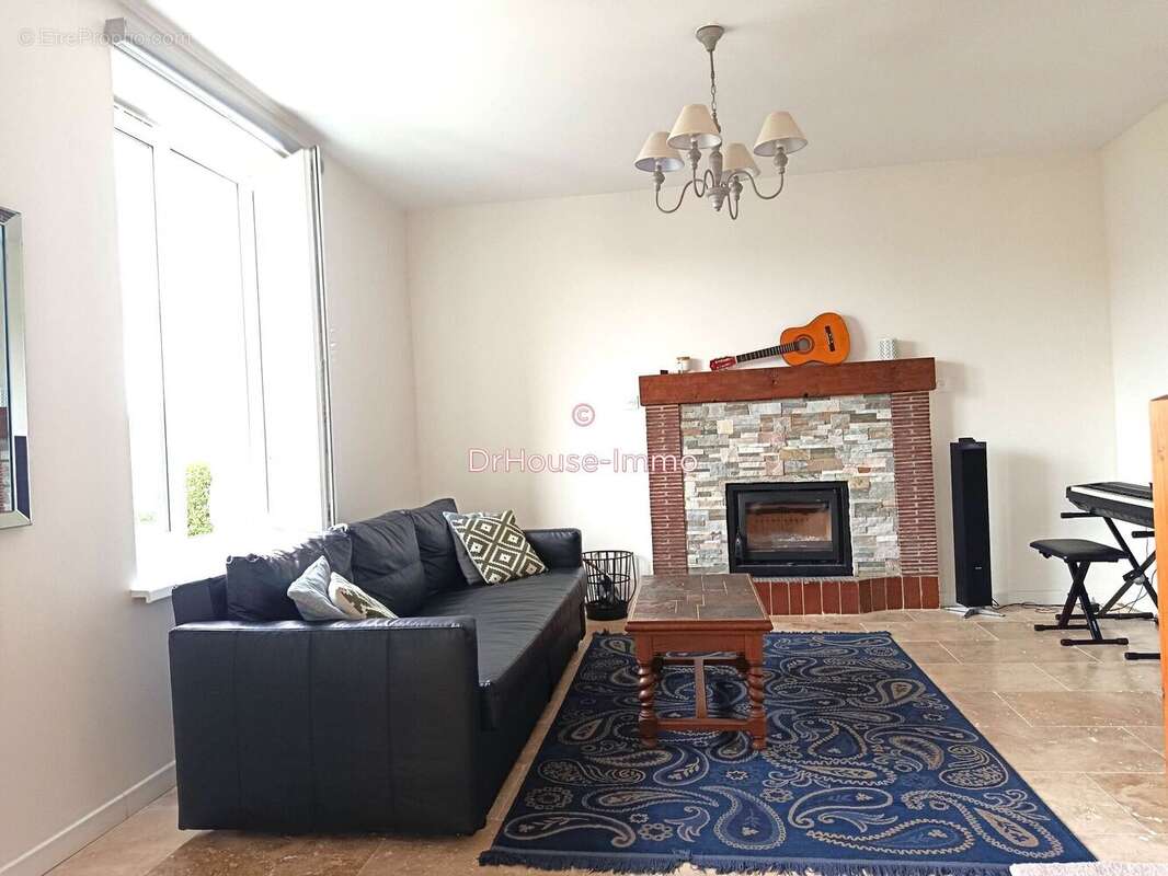 Maison 145 m² à Montfort-Sur-Risle  - photo 12