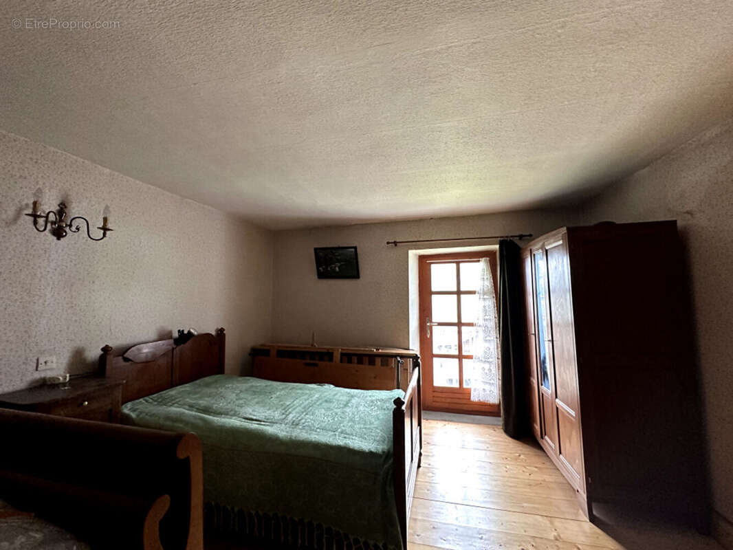 Maison à LA LECHERE
