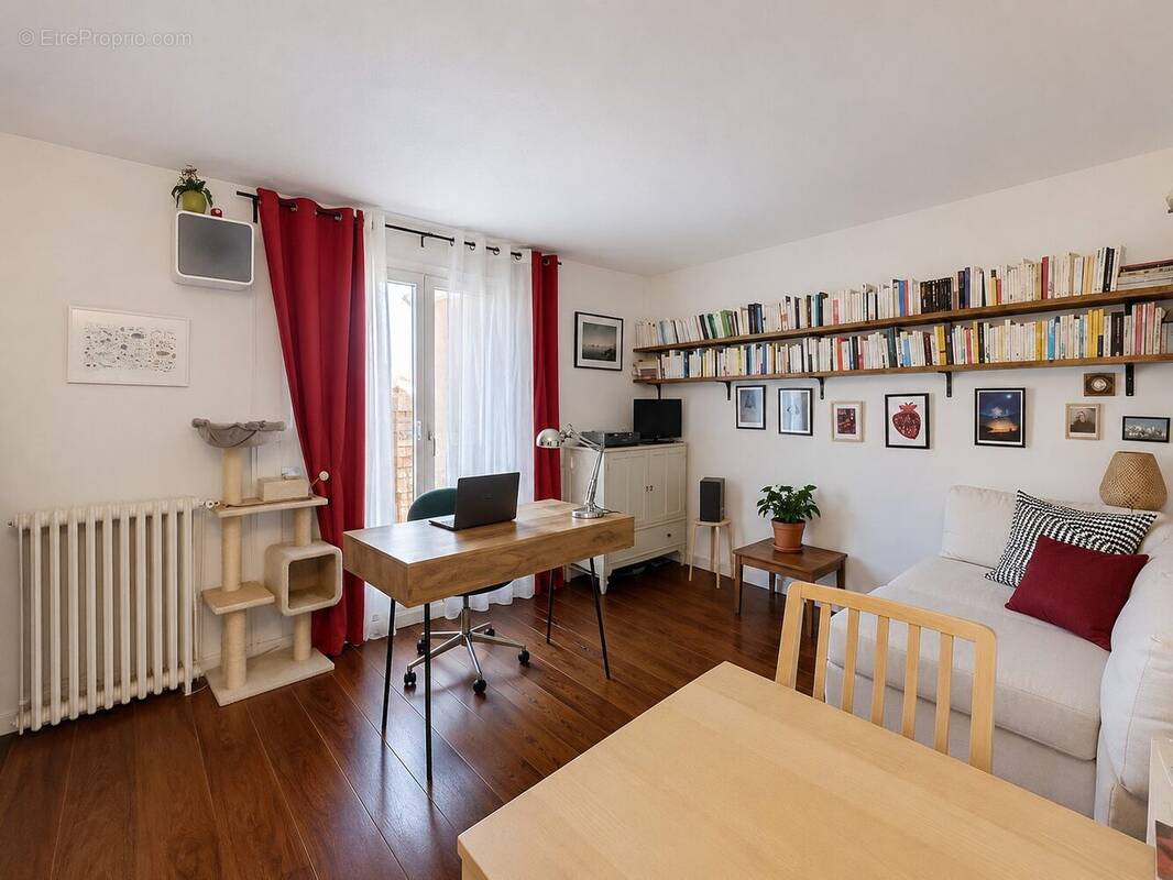 Appartement à MAISONS-ALFORT
