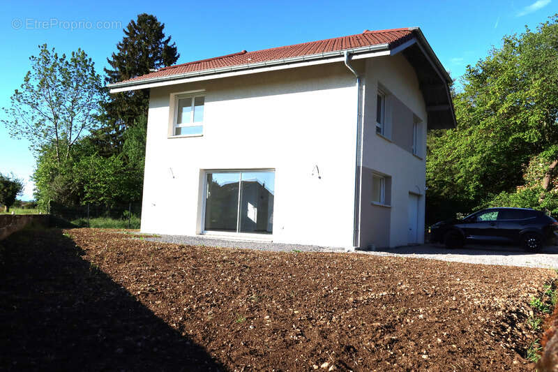 Maison à FETERNES