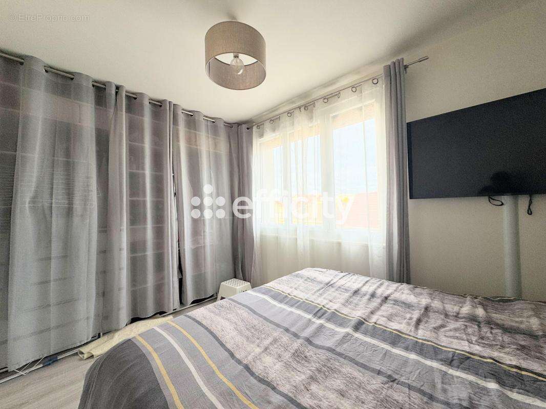 Appartement à VITRY-SUR-SEINE