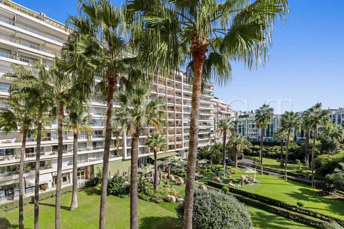 Appartement à CANNES